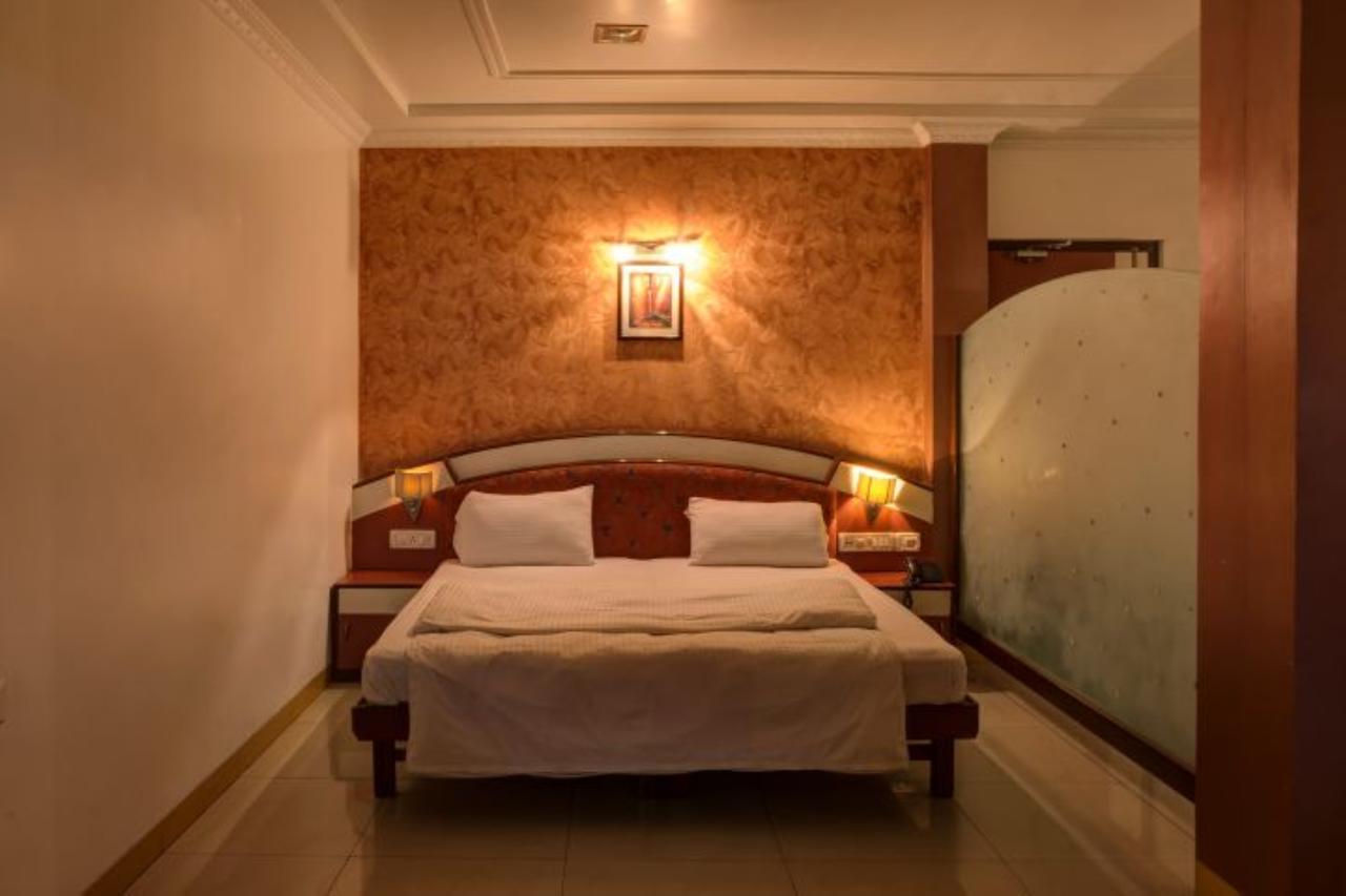 Blue Diamond The Hotel Korba 外观 照片